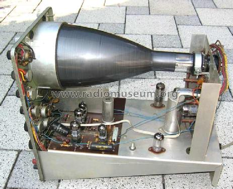 Laboratory Oscilloscope IO-12; Heathkit Brand, (ID = 137069) Equipment