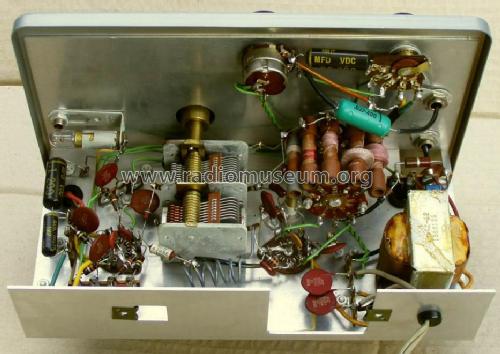 RF Signal Generator IG-102; Heathkit Brand, (ID = 338493) Ausrüstung