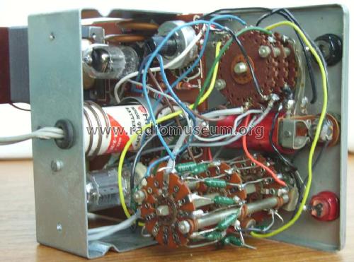 Vacuum Tube Voltmeter IM-11/D; Heathkit Brand, (ID = 259808) Equipment