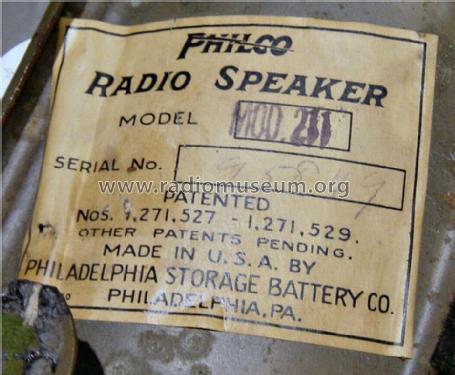 211 ; Philco, Philadelphia (ID = 1219667) Speaker-P
