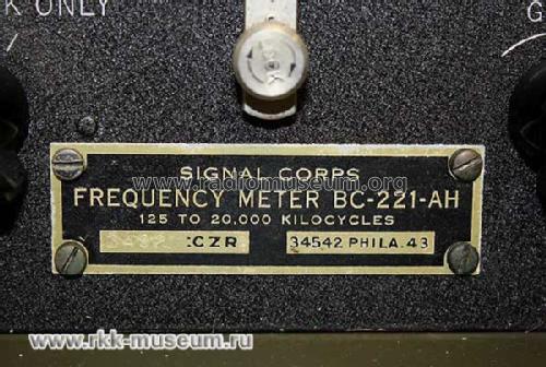 SCR-211-AH Frequency Meter Set ; Zenith Radio Corp.; (ID = 723073) Equipment