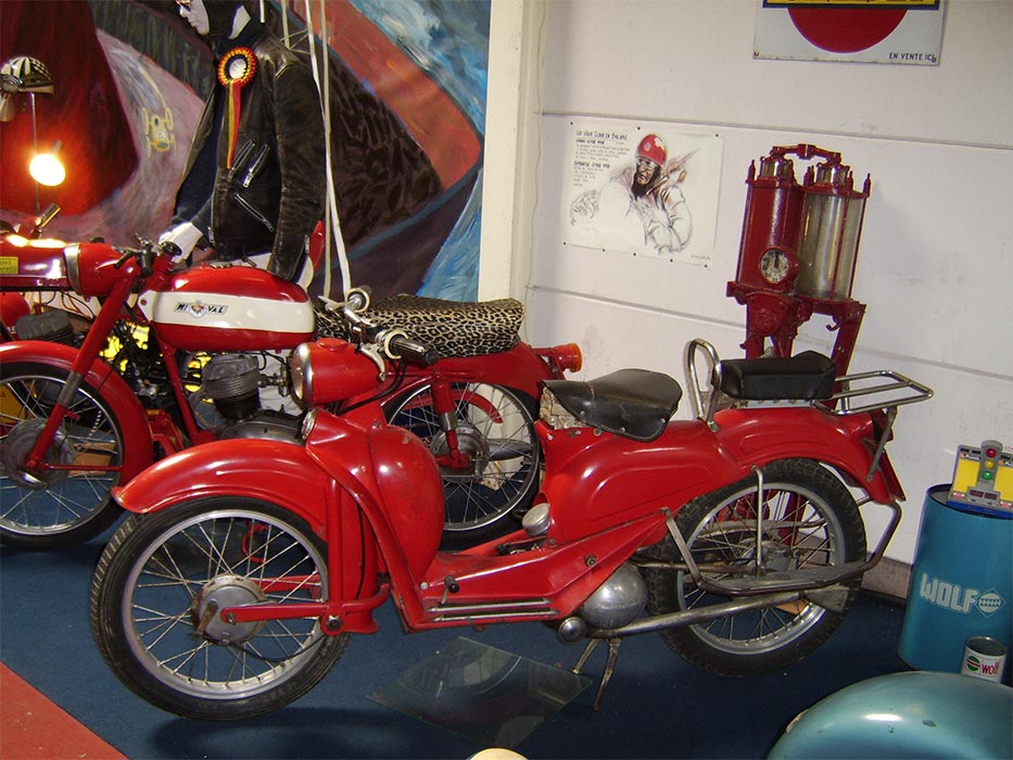 Oldtimer Motoren Museum :: Museum Finder, Guide, Radio, tech