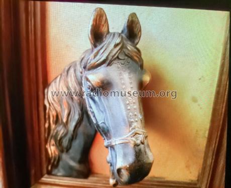 Z477 Framed Horse Head ; Abbotwares; Los (ID = 2601892) Radio