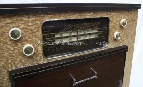 Florentina Ch=261; Ace Brand, Marcus (ID = 1947634) Radio