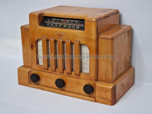 5A ; Addison Industries, (ID = 3113278) Radio