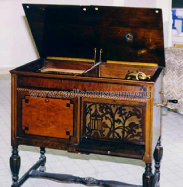 Radio Phonograph Model 50; Adler-Royal, Adler (ID = 1439191) Radio