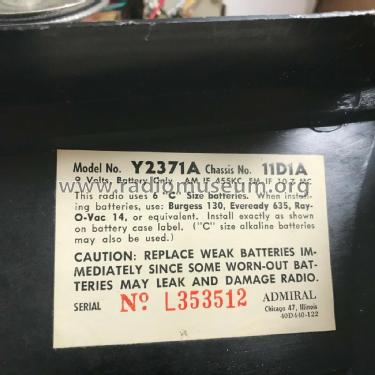 Eleven Transistor FM AM Y2371A ; Admiral brand (ID = 2433117) Radio