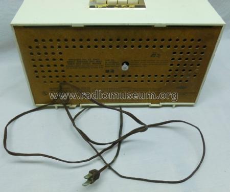 Y3383 'Marquis' Clock Radio Ch= 5D6C; Admiral brand (ID = 1452371) Radio