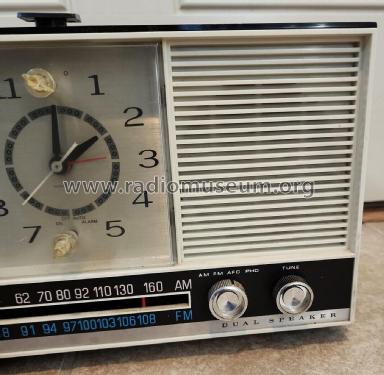 YHC621 'Concerto' Clock Radio Ch= 6M4A; Admiral brand (ID = 2854658) Radio