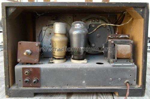 Wechselstrom-Geradeaus Empfänger W 2/48; AEG Radios Allg. (ID = 2847620) Radio