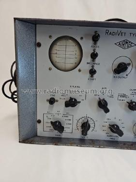 RadiVet 211; Airmec Ltd.; (ID = 2982585) Equipment