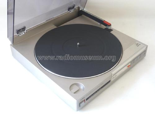 Full Automatic D.D. Turntable System R-Player Aiwa Co. Ltd.; Tokyo