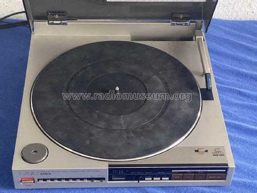 Linear Tracking Programmable Turntable LX-70; Aiwa Co. Ltd.; Tokyo (ID = 2887631) R-Player