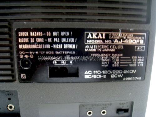 4 Band Radio Cassette Recorder AJ-490FS; Akai Electric Co., (ID = 1360729) Radio