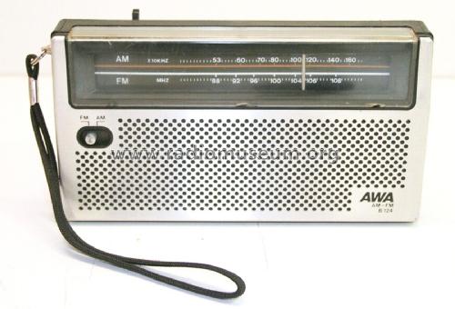 B124; Amalgamated Wireless (ID = 2744100) Radio