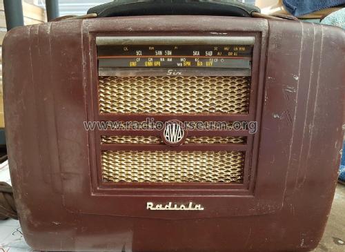 Radiola 647P; Amalgamated Wireless (ID = 2349668) Radio