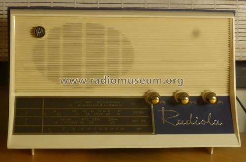 Radiola AM79; Amalgamated Wireless (ID = 1951370) Radio