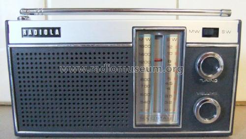 Radiola CR-P29 ; Amalgamated Wireless (ID = 2245709) Radio
