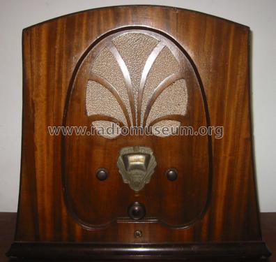 Radiola Thirty-Four Ch= C76; Amalgamated Wireless (ID = 1847718) Radio