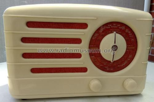 Radiolette 500M; Amalgamated Wireless (ID = 2341727) Radio