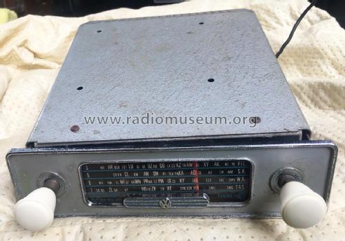 Volkswagen Cruiser 969A; Amalgamated Wireless (ID = 2237477) Car Radio