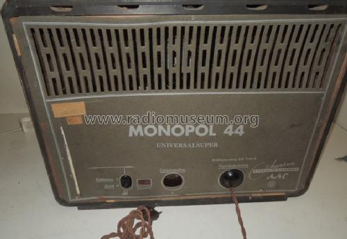 Monopol 44; American Apparate (ID = 1622809) Radio