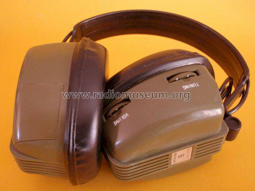 Solid State 8 Twin Speaker Headphone Radio ; Amico Exhibit Sales (ID = 1218781) Radio