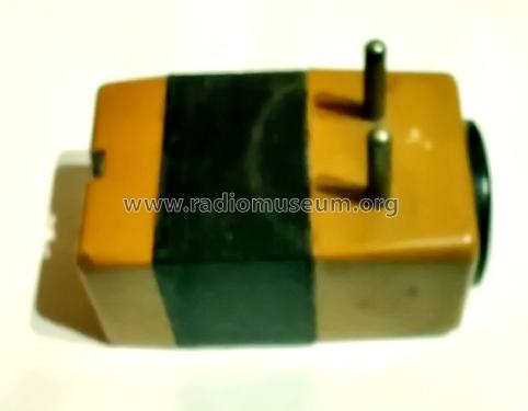 Voltage Step Down Transformer 220/240 to 110/120 Volts ; Amphenol Corporation (ID = 2739039) Altri tipi