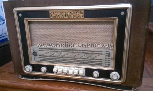 CP952; Amplix CGTVE; Paris (ID = 1745744) Radio