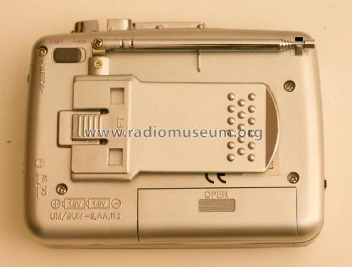 AM/FM Radio Auto Reverse Cassette Player W3; Amstrad; London (ID = 3004127) Radio