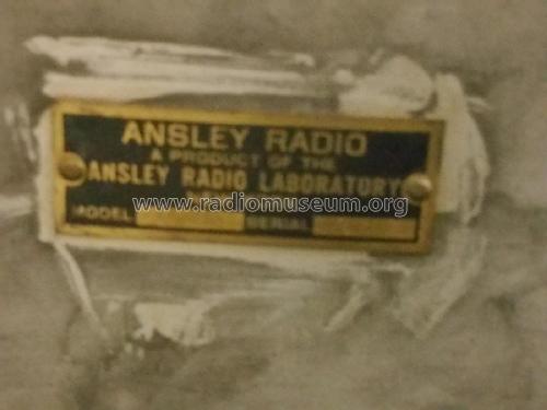 Universal A.C. - D.C. Portable unknown; Ansley Radio; New (ID = 2988736) Radio