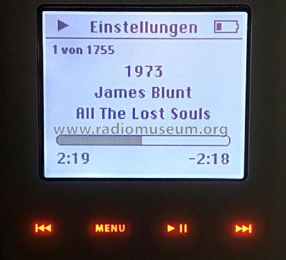 iPod A1040 '3rd Generation'; Apple Computer; (ID = 2375110) R-Player