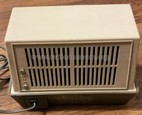Electric Transistor Radio 38R52 Fawn Ch=1.31501; Arvin, brand of (ID = 2436846) Radio