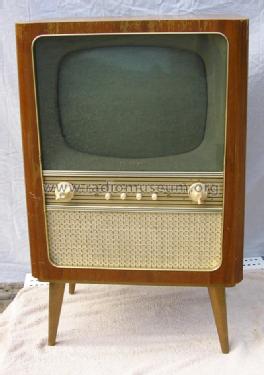 TV 194/43 Television Asa Radio Oy; Turku, build 1959 ?, 3 pictures ...