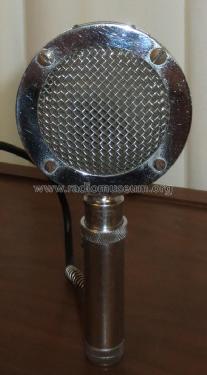 Crystal Microphone D-104; Astatic Corp.; (ID = 2402132) Micrófono/PU