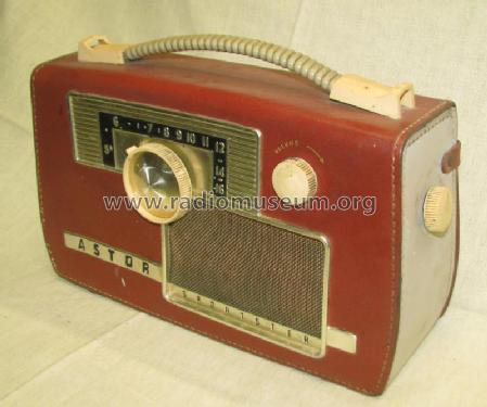 Sportster De-Luxe BRQ; Astor brand, Radio (ID = 2075119) Radio