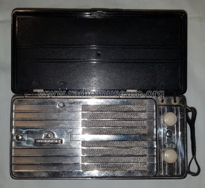 Personal Portable KQ; Astor brand, Radio (ID = 2377377) Radio