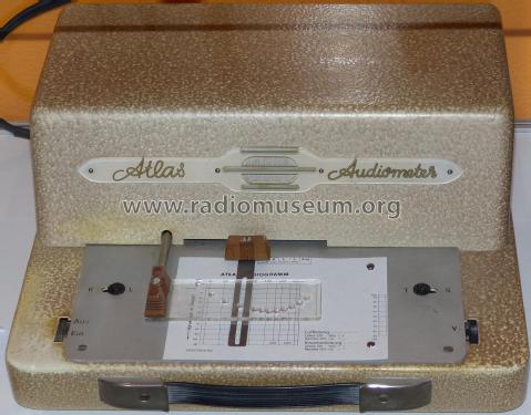 Audiometer EM-42; Atlas - Bremer Atlas (ID = 2775200) Medicine