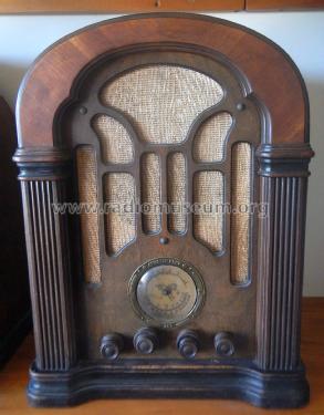 206; Atwater Kent Brand, (ID = 3035601) Radio