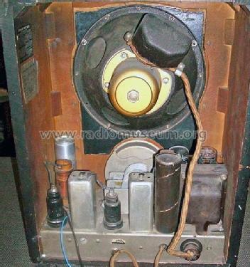 226 not existing, error!; Atwater Kent Mfg. Co (ID = 997391) Radio