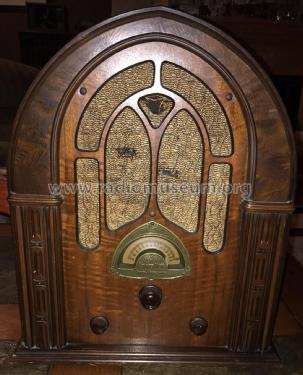 558F ; Atwater Kent Mfg. Co (ID = 2553138) Radio