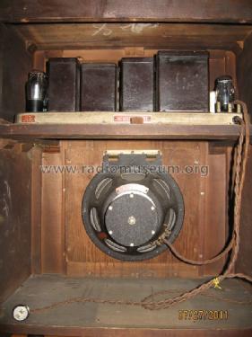 55 Console w/o doors; Atwater Kent Mfg. Co (ID = 1031492) Radio