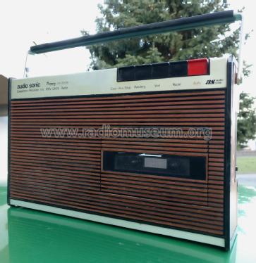 Cassetten-Recorder mit MW / UKW Radio Poppy CR-200 W; Audio Sonic (ID = 2235345) Radio