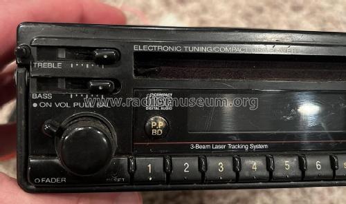 ACD40; Audiovox Corporation (ID = 2860711) Car Radio