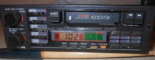 AVX-210; Audiovox Corporation (ID = 2860738) Car Radio