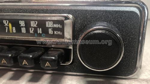 C-500; Audiovox Corporation (ID = 2860654) Car Radio