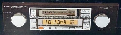 The Indasher AVX-965; Audiovox Corporation (ID = 2839323) Car Radio