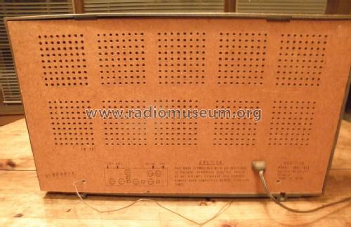 AM/FM 4 Speaker Radio 1061/1525; Audition; label of (ID = 1649208) Radio