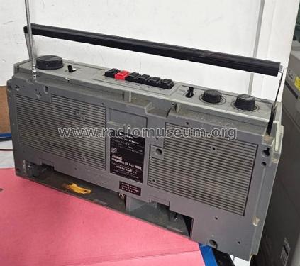 AM/FM Portable Stereo Radio Cassette M9802AF; Autocrat Radio Ltd.; (ID = 3085438) Radio