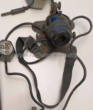 US Navy WWII Deck Talker Headset Type R17T23; Automatic Electric (ID = 2564832) Parleur